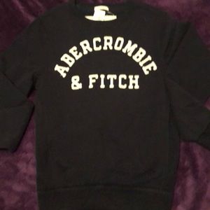 Abercrombie & Fitch sweat shirt